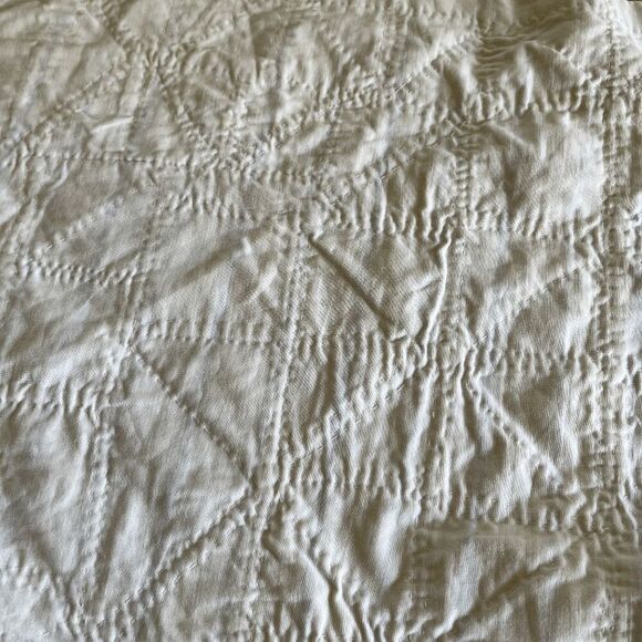 Vintage Hand Stitched Scrap Quilt 74x75 Feedsack Era Folk Art Patchwork Cottagec - Picture 6 of 13